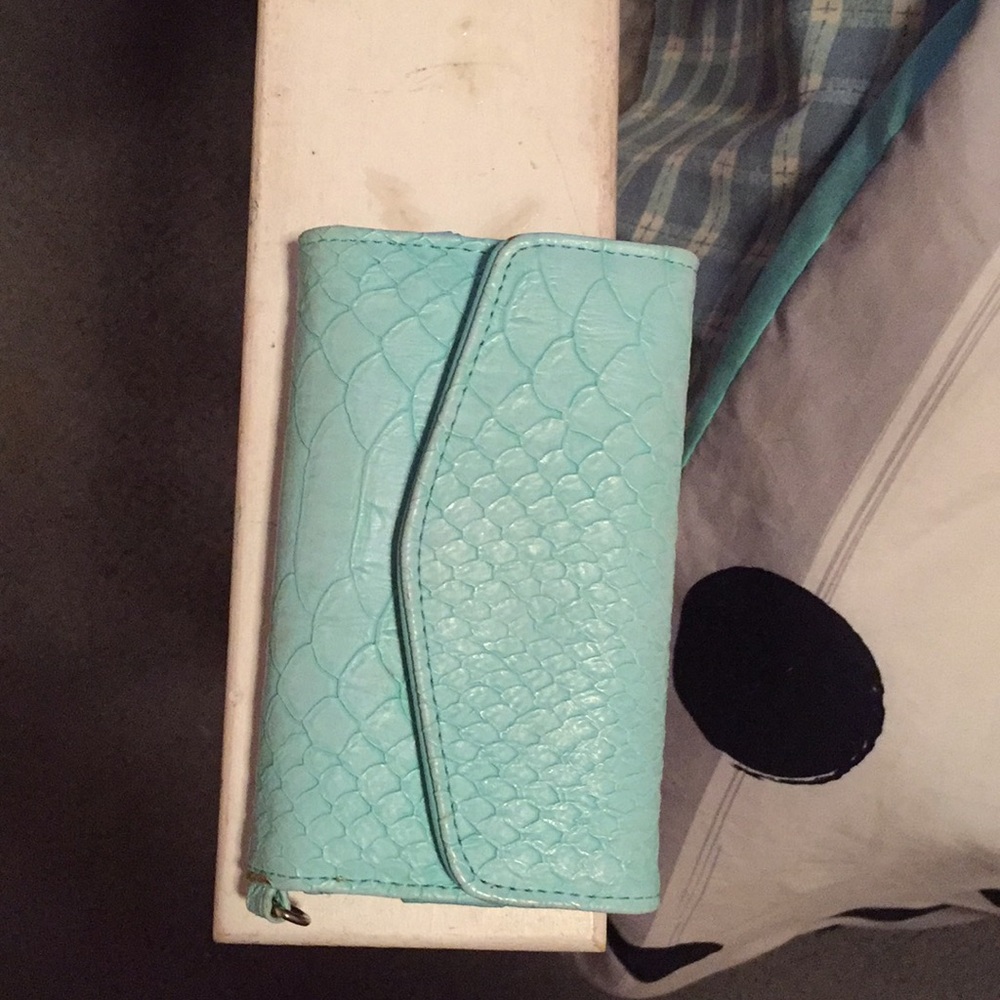 Wallet/iPhone case